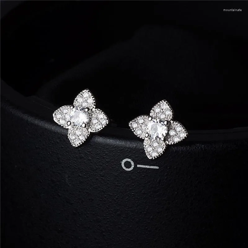 Stud Oorbellen S925 Naald Zirconia Voor Vrouwen Geometrische Clover Oorbellen Kleine Koreaanse Mode Bloem Sieraden Z152