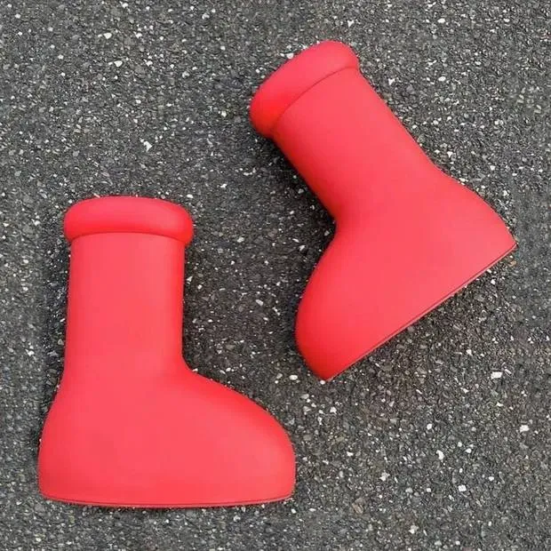 Kids red boots deals