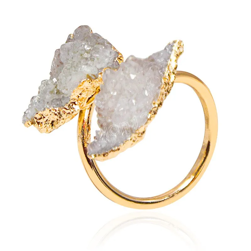 Nieregularny Druzy Crystal Otwarty Pierścień Złote ręcznie robione naturalny kamienny palec biżuteria regulowana rozmiar ze złotą krawędzią