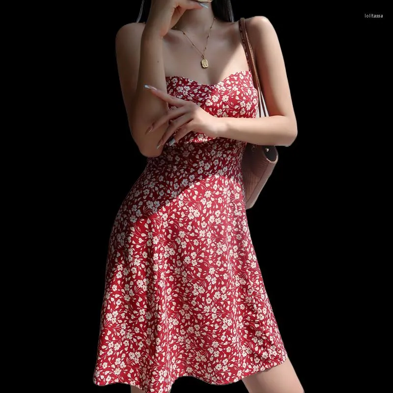 Robes décontractées français Vintage fille col en v rouge fragmenté fleur suspendu robe Sexy coupe ajustée et sangle de taille vacances courtes