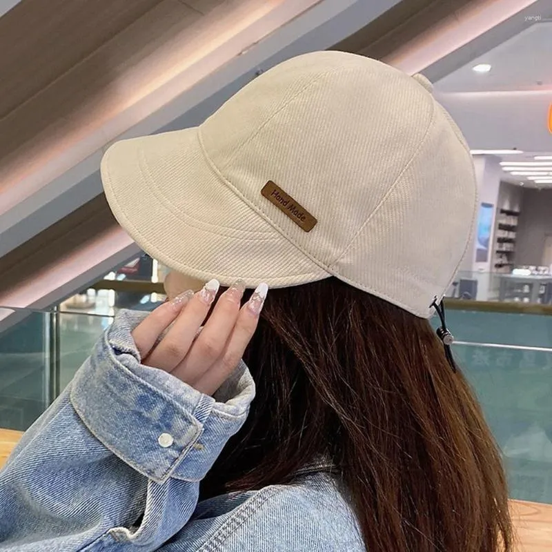 Wide brim sales sports hat