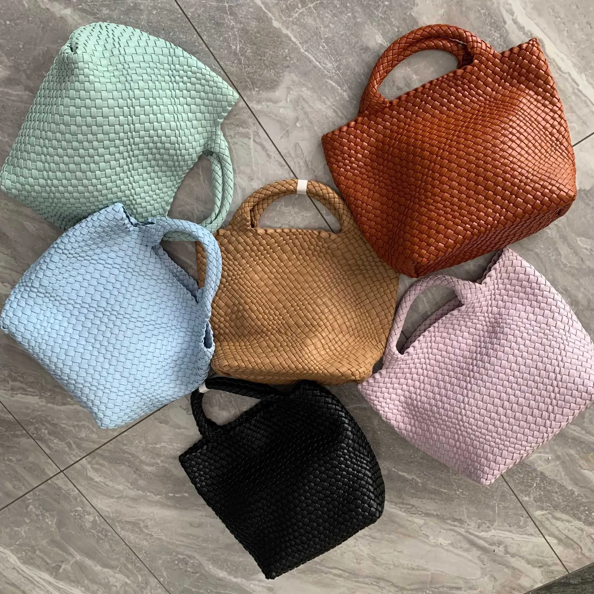 Abottegas vneta jodie mini tonåring intrecciato designer tote handgjorda vävd väska stor kapacitet shopping väska fritid kvinnors väska handväska mor och barnväska