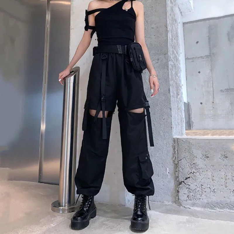 Deeptown Cyber Y2k Cargo Black Cargo Pants Women Baggy Streetwear Baddie  Parachute Kpop Grunge Gothic Punk Techwear Trousers With Gyaru Oversized  Design 230801 From Babala3, $16.26