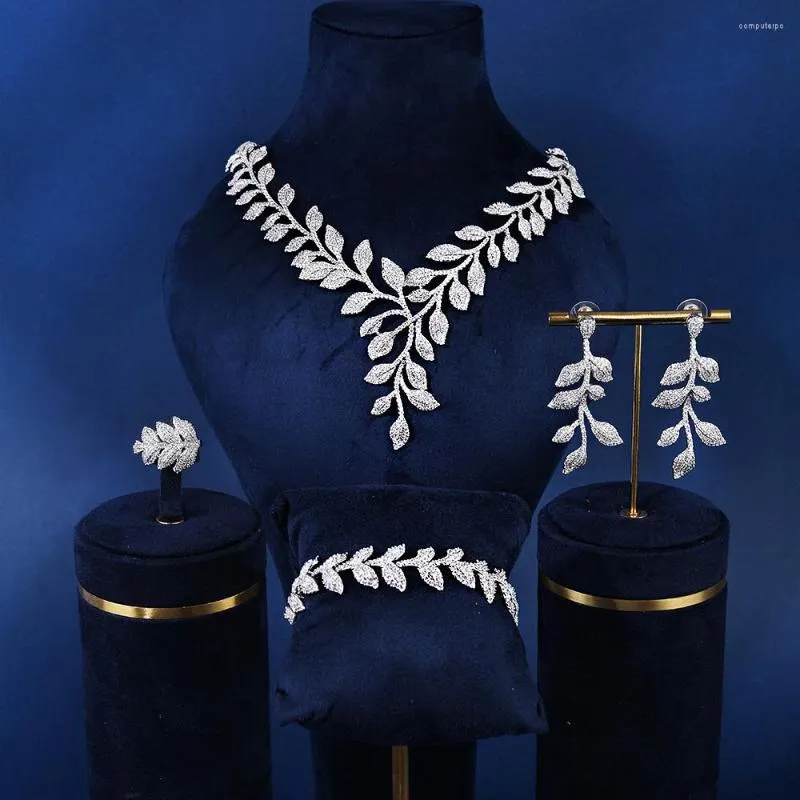 Collana Orecchini Set 1705 Lussuosamente tridimensionale 3A Zircone Gioiello Abito da sposa lungo Gioielli da festa