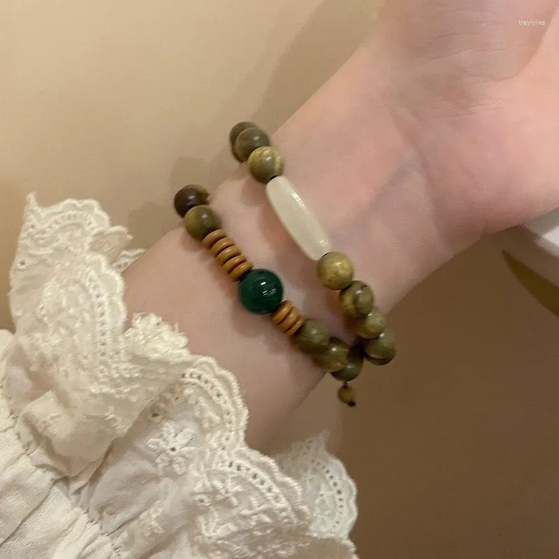 Strand Personnalité Avancé Vert Bois De Santal Perlé Bracelet Femmes D'été 2023 Couple Chinois Réglable Artisanat