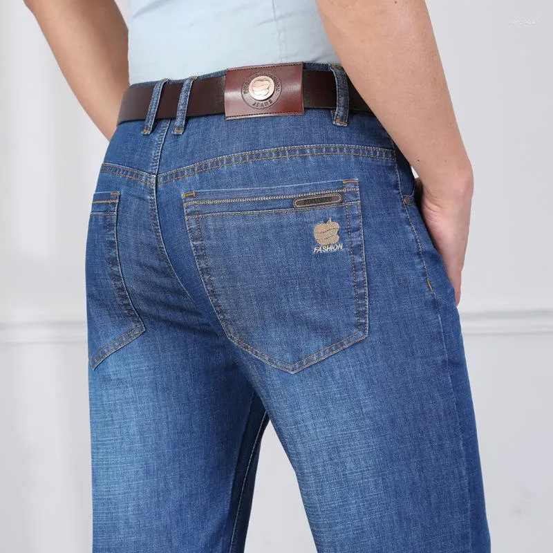 Jeans da uomo 2023 Pantaloni larghi gamba dritta estate sottile affari casual papà elasticizzato di mezza età 36 38 40