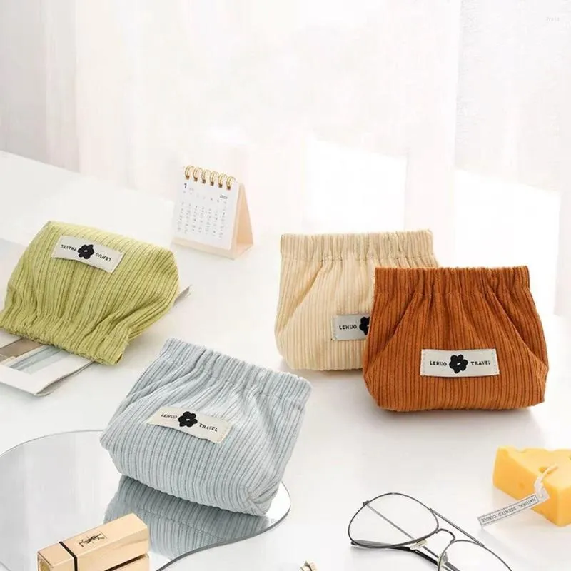 Cosmetic Bags Cloth Mini Bag Self-closing Corduroy Leaf Spring Automatic Closed Flower Lipstick Storage Earphone