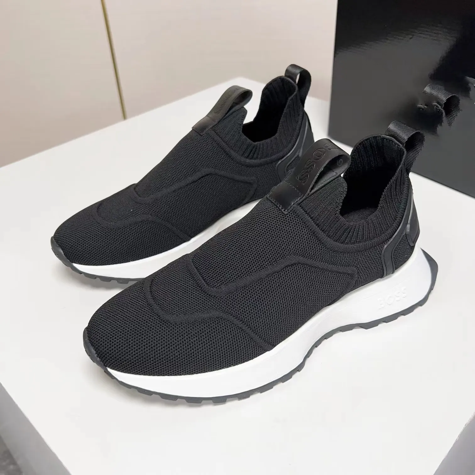 Mükemmel 2023 Erkekler Sıradan Spor ayakkabı ayakkabıları Beyaz Siyah Siyah Yüzey İnsan Eğitmeni Konfor LUG SOLE SKYABONE Yürüyüş EU38-45 Orijinal Kutu