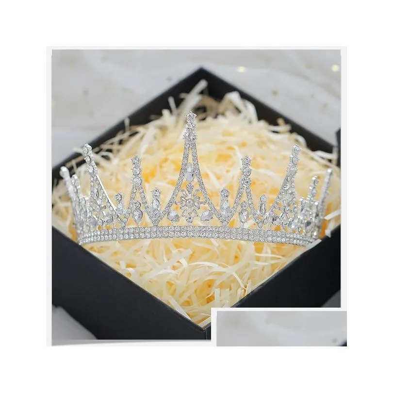 Tiary złote perły kryształy księżniczki szykowne akcesoria ślubne oszałamiające ślub i koronki 1209 upuszczenie biżuterii do włosów dhzma