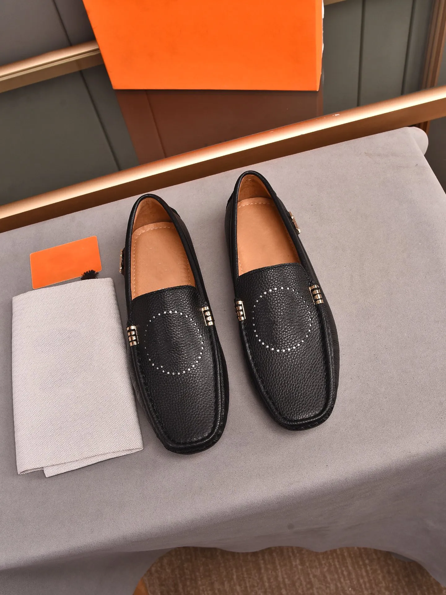 Comfortable soft deals leather shoes