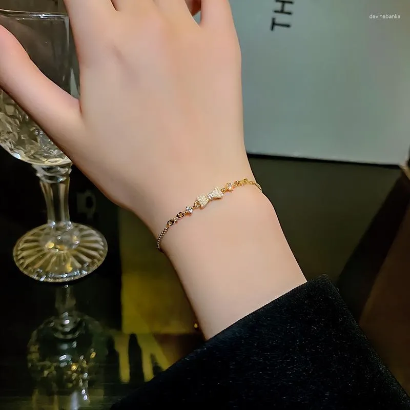 Lien Bracelets Lumière De Luxe Petit Et Simple Perle Arc Bracelet Femmes Polyvalent Tempérament Pullable Zircon