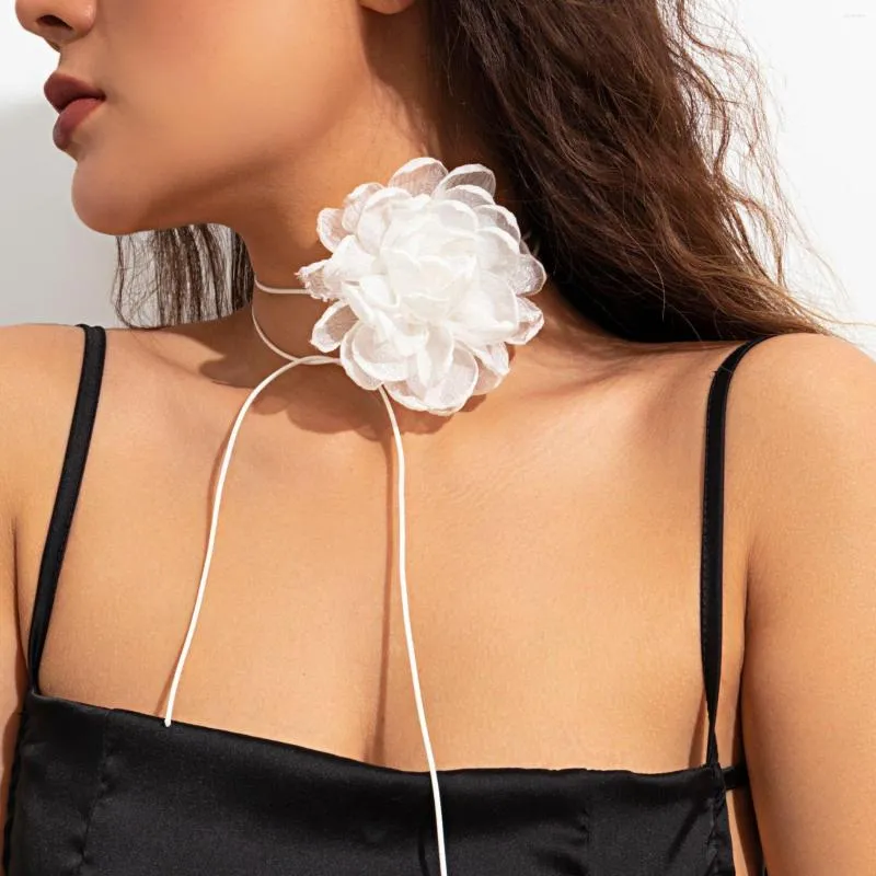Choker elegancki vintage biały kwiat róży Naszyjnik dla kobiet seksowne regulowane dziewczyny łańcuch szyi