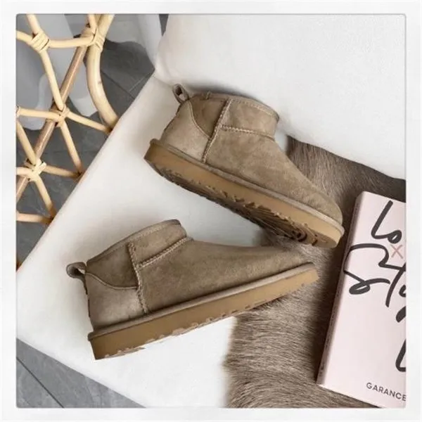 U GG Hot Women Ultra Mini Schnee Weiche bequeme Schaffell warm halten Stiefel mit Kartenstaubbeutel Schöne Geschenke_voghion.com