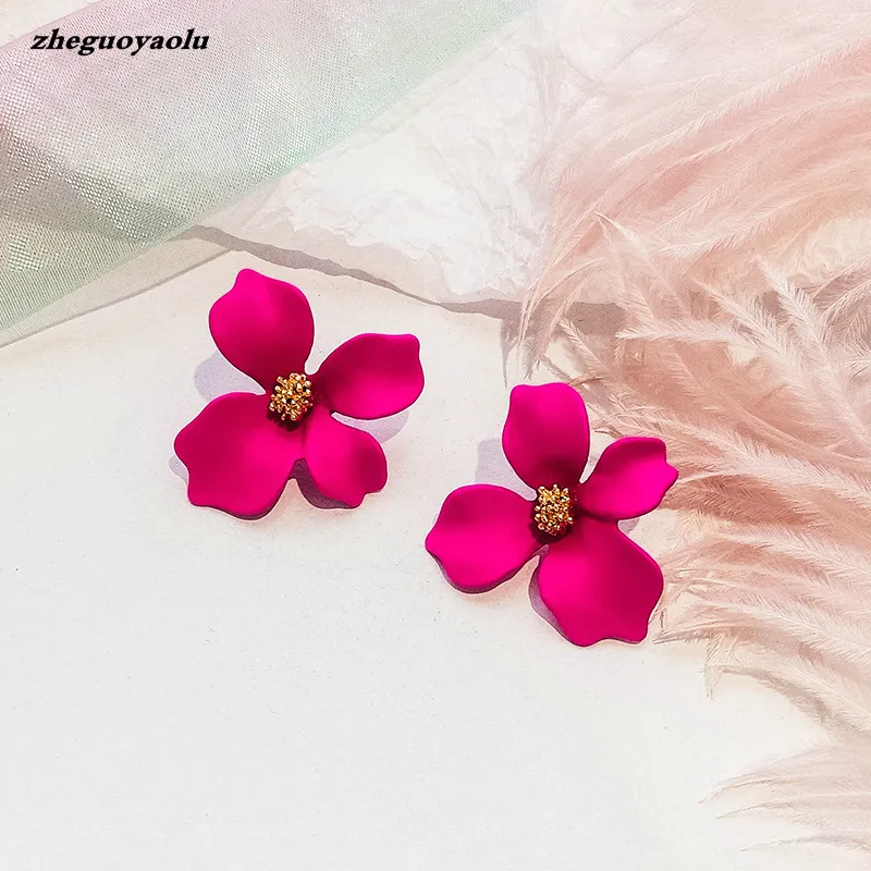 Stud Korean Style Cute Flower Earrings For Women Fashion Sweet Woman Brinco Wholesale Jewelry Colorful 230802