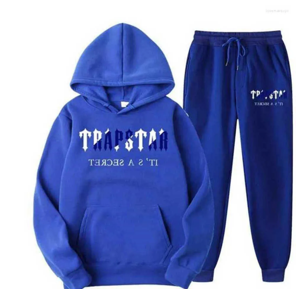 Мужские рубашки T 2023 бренд Trapstar Print Sportswear Мужчины 15 цветов теплые две части, заложенные в толстовку с капюшоном.