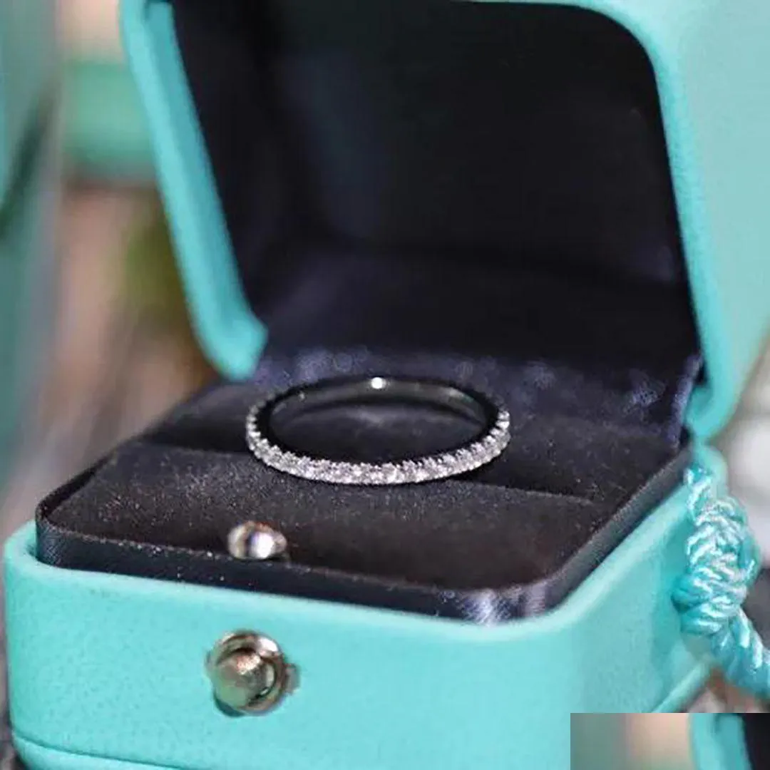 Bant Rings Luxurys Desingers Ins Ring Basit Tasarım Sense Sterling Sier Ladies Klasik Altı-Pençe Elmas Rng Doğum Günü Hediyesi Kadın Mal Dho01