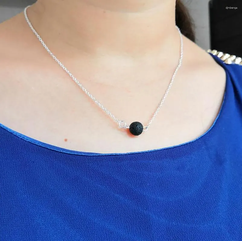 Collane con ciondolo SanLan 12 pezzi collana di perline di pietra lavica nera diffusore di olio essenziale vintage gioielli da donna