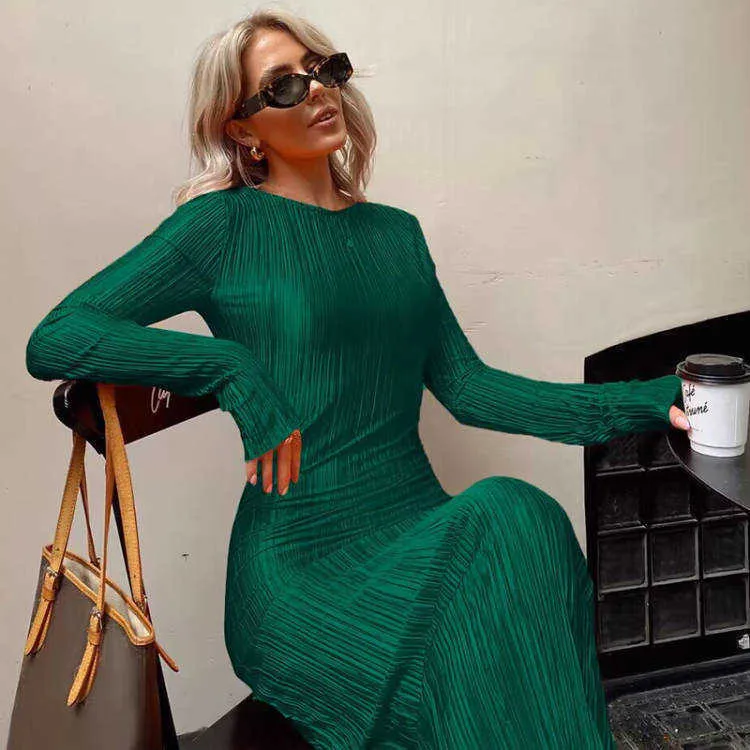 green sparkly dress costume City Lights Emerald Green Sequin Dress – Shop the Mint main image 0