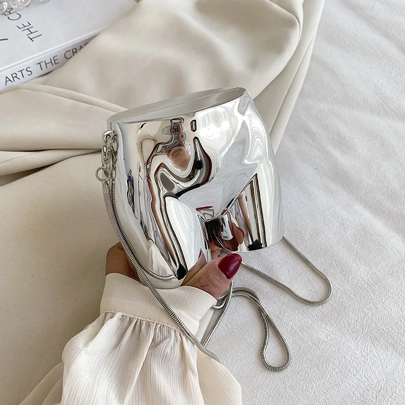 Acrylic Chain Cross Body Small Silver Evening Purse With Butt