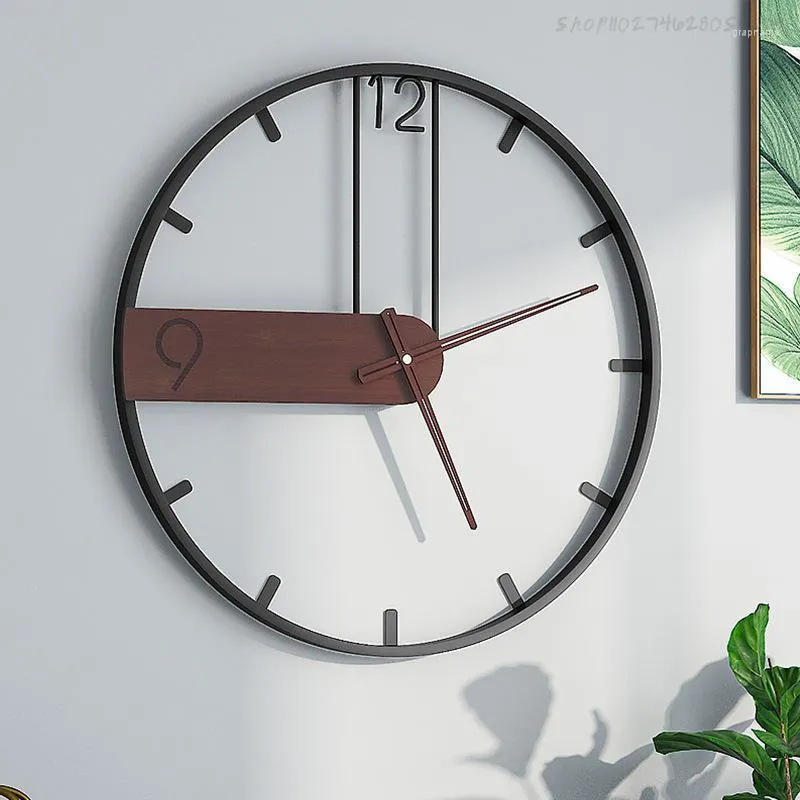 Orologi da parete Orologio in ferro Grandi dimensioni 3D Nordic Metallo Rotondo Orologio grande Noce Pionter Decorazione moderna per soggiorno domestico