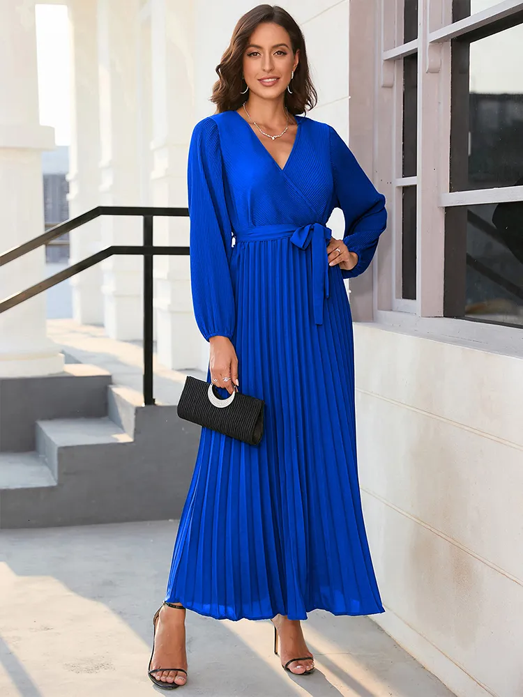 Plus Size V-Neck Pleated Elegant Solid Slimming Dresses Women Summer Lace  Sleeve Clothing Latest Dresses - China Dress and Casualdresses price