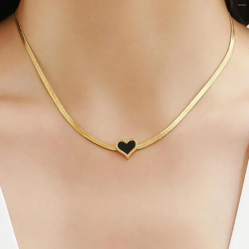 Ketten Vintage Heart Halskette für Frauen Edelstahl Halsketten Halsketten Kragen Ketten Schmuck Geschenk Bijoux