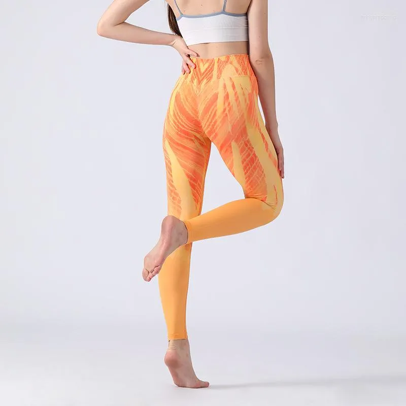 Active Pants Push Up Tie färgade yogakvinnor Hög midja Sexig höftlyftande sportkörning av fitnessbyxor