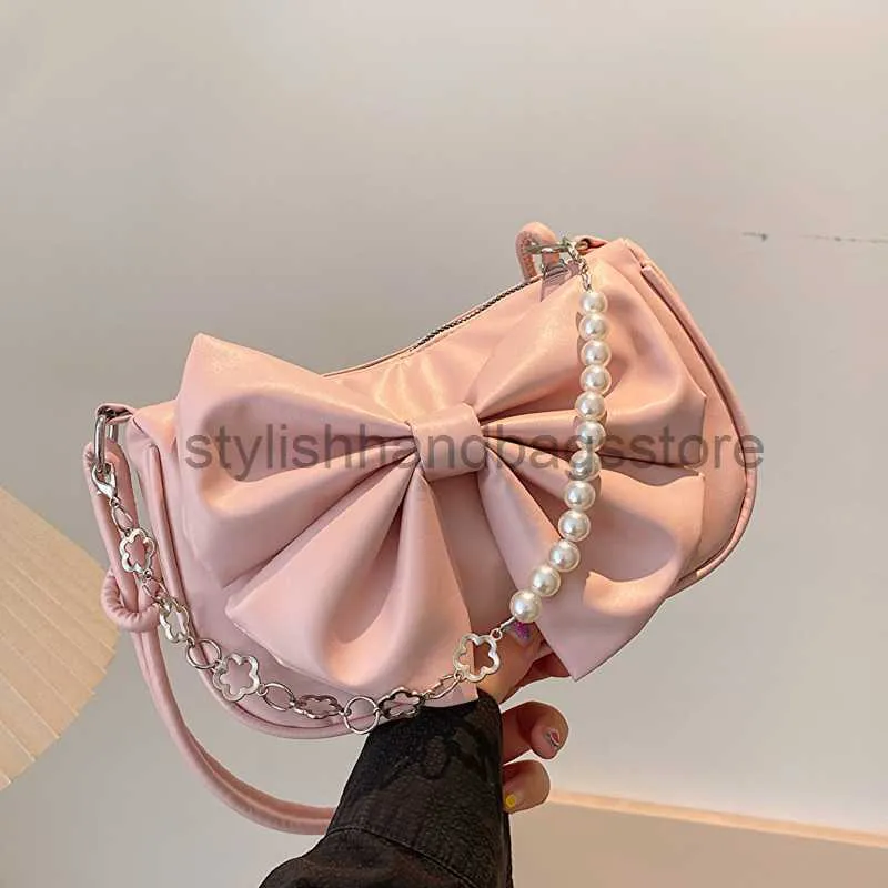 Shoulder Bags Bowknot bag for women 2023 fashionable new pearl chain messenger bag Fashion design western-style texture shoulder bagstylishhandbagsstore