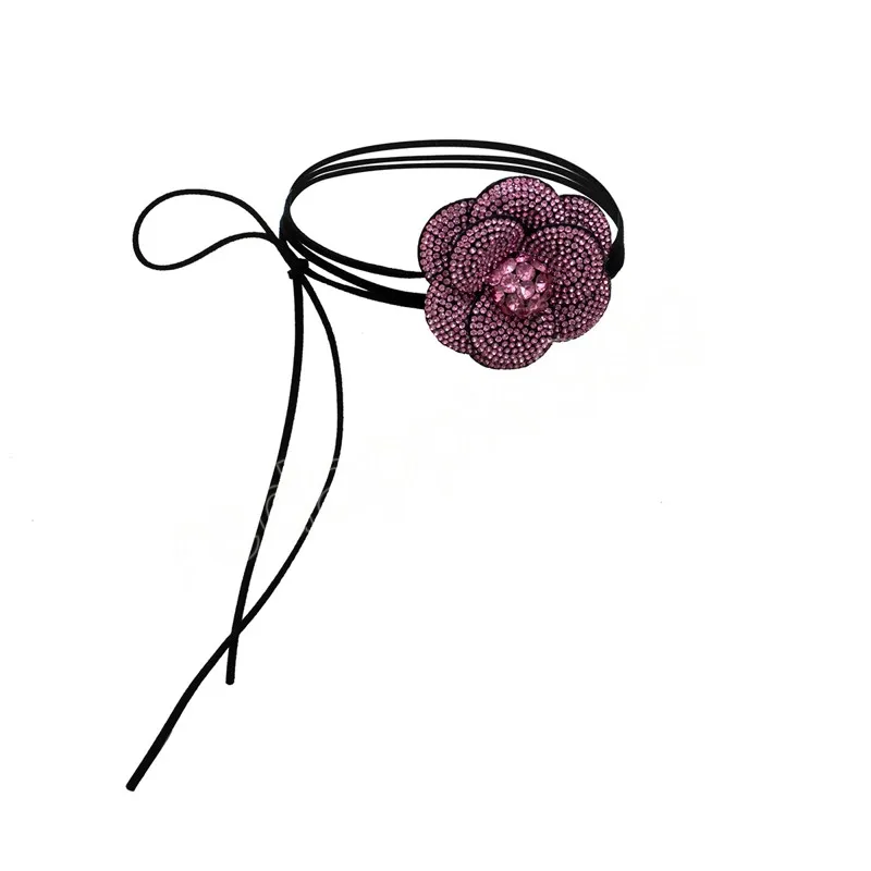 Glänsande rosa strass flower halsband för kvinnor trendiga eleganta damer långa snörning upp repkedjor choker krage på nacken smycken