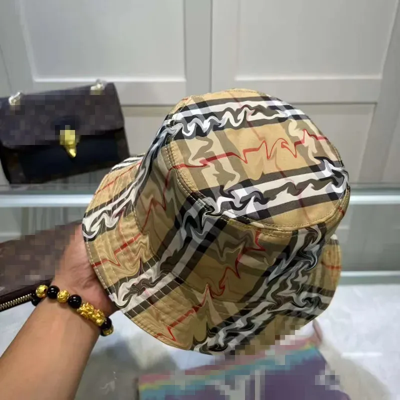 Klasik Moda Kova Şapkası Tasarımcı Erkek Beanie Cap Womens Geniş Memlu Şapkalar Sıradan Saf Pamuk Mektup Moda Kumlu Plaj Güneş Kapakları Yüksek Kalite