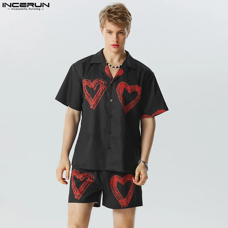 Mens Tracksuits INCERUN American Style Fashion Sets Love Printing Short Sleeved Shirts Shorts Casual Streetwear Twopiece S5XL 230804