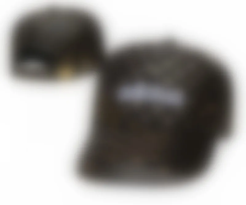 I più nuovi stilisti Cappello protezione solare Lettera Baseball Donne e uomini Cappellino parasole Cappellini sportivi Regalo da viaggio all'aperto J36
