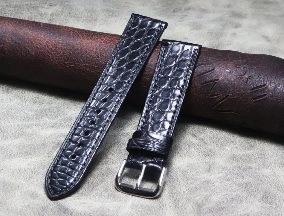 Bracelets de montres Bracelet en cuir d'alligator de haute qualité 18mm19mm20mm21mm22mm Bracelet fait main Bracelet haut de gamme universel noir bleu Bracelet 230803