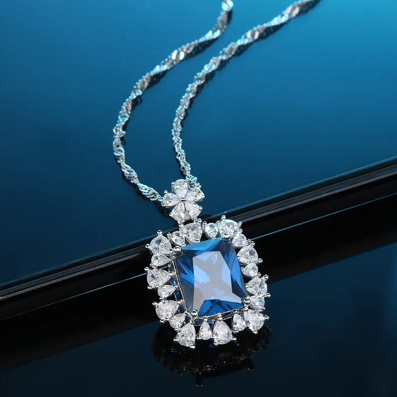 Oryginalny projekt europejski i amerykański S925 Sterling Srebrny olśniewający naszyjnik Radian Blue Diamond Pendant Wedding Biżuter