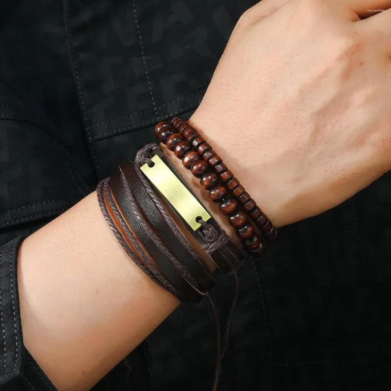 Braccialetti con ciondoli Bracciale in pelle vintage per uomo Perline di legno multistrato intrecciate con toppa gialla Gioielli in corda da tirare