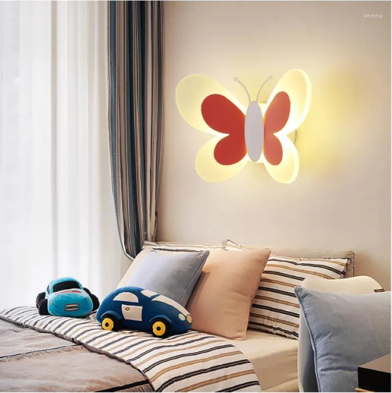 Candeeiro de parede Europeu Moderno Desenho Animado Adorável Azul Rosa Borboleta Lustre Criativo LED Quarto Infantil Jardim de Infância