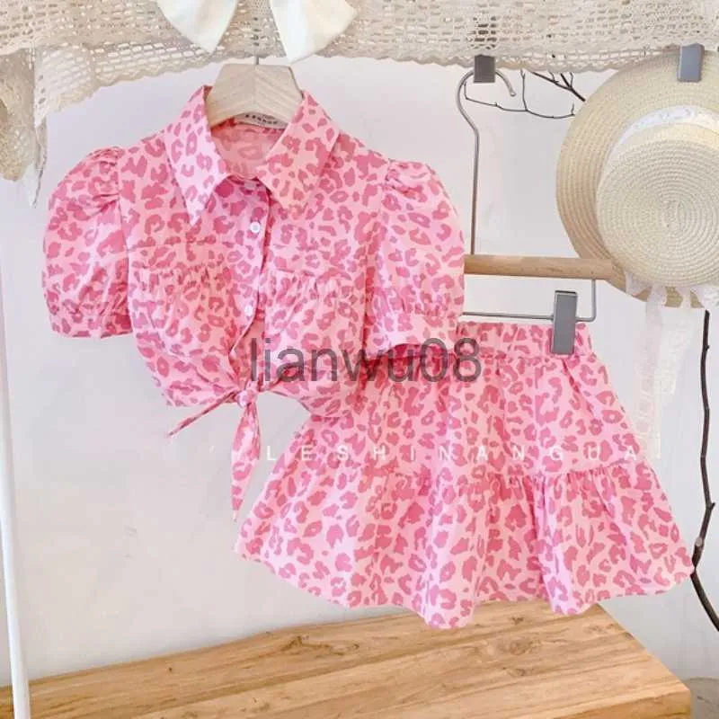 Одежда для девочек набор одежды для девочек набор розового цвета леопардового малыша для девочек -одежды наборы новая бренда детская детская одежда наборы блузки и юбка x0803