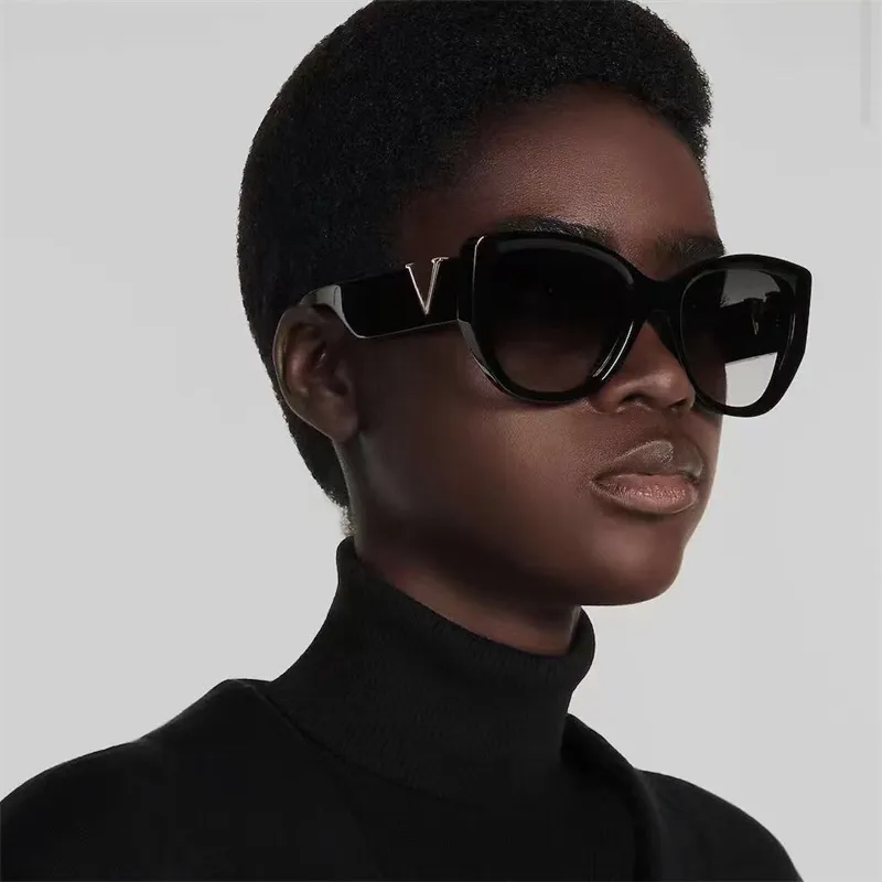 Bayan Erkekler Güneş Gözlüğü Tasarımcı Güneş Gözlüğü İkonu Kedi Göz Gözlük Moda Sürüş Güneş Gözlükleri Altın Mektup Adumbral Kutu