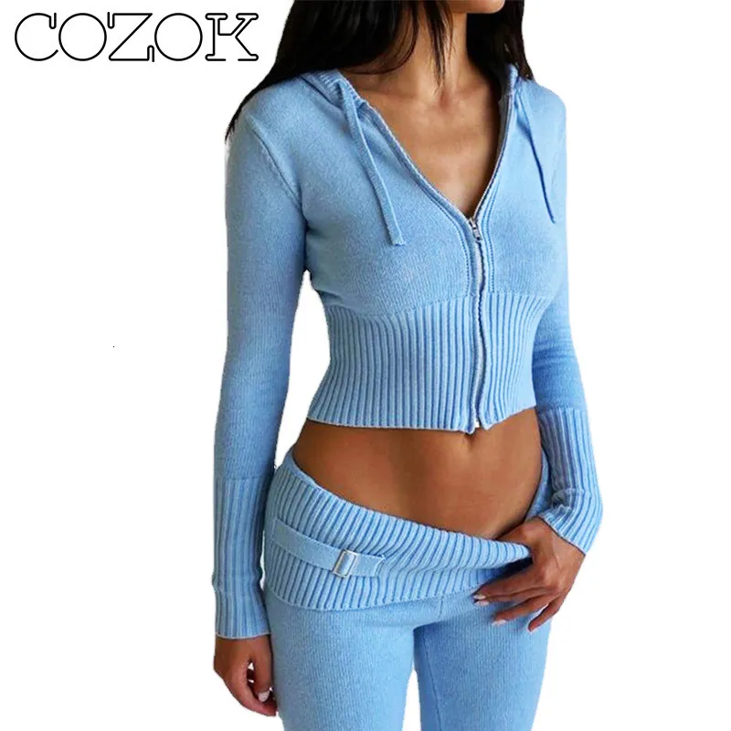 Vestes pour femmes COZOK Printemps À Capuche Cropped Top Et Pantalon Ensembles Taille Haute Pantalon Flare Costumes Rose Tricoté Femmes Y2k Deux Pièces Ensemble 230803