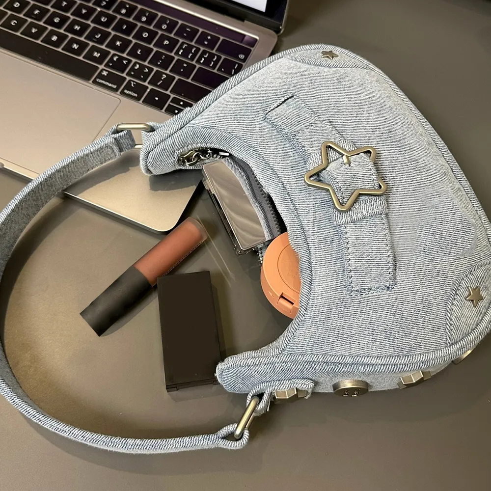 Y2k Vintage Star Shoulder clutches bag - Japanese PU Leather Y2k Vintage Star Shoulder clutches bag - Japanese PU Leather
