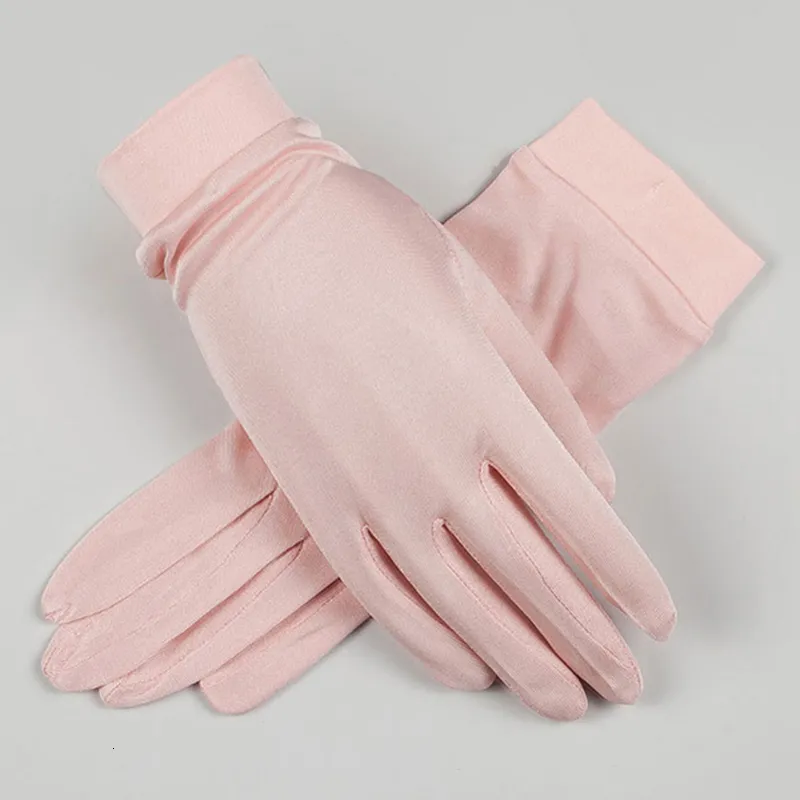 Fingerless Handskar 100 Natural Mulberry Silk Glove Women Summer Skin Care Sunscreen Breattable Sleep fuktgivande pekskärm Kör Mantens A60 230804