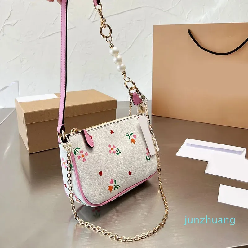 Pearl Half Moon Bag Flower Lady Clutch Bags Leather Plain Embroidery Floral Letter Hardware Fashion Chains Wallet Zipper