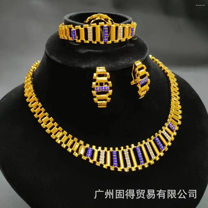 Ketten Schmuckset Dubai Damen 24k vergoldete Halskette Armband Ohrring Ring von vier