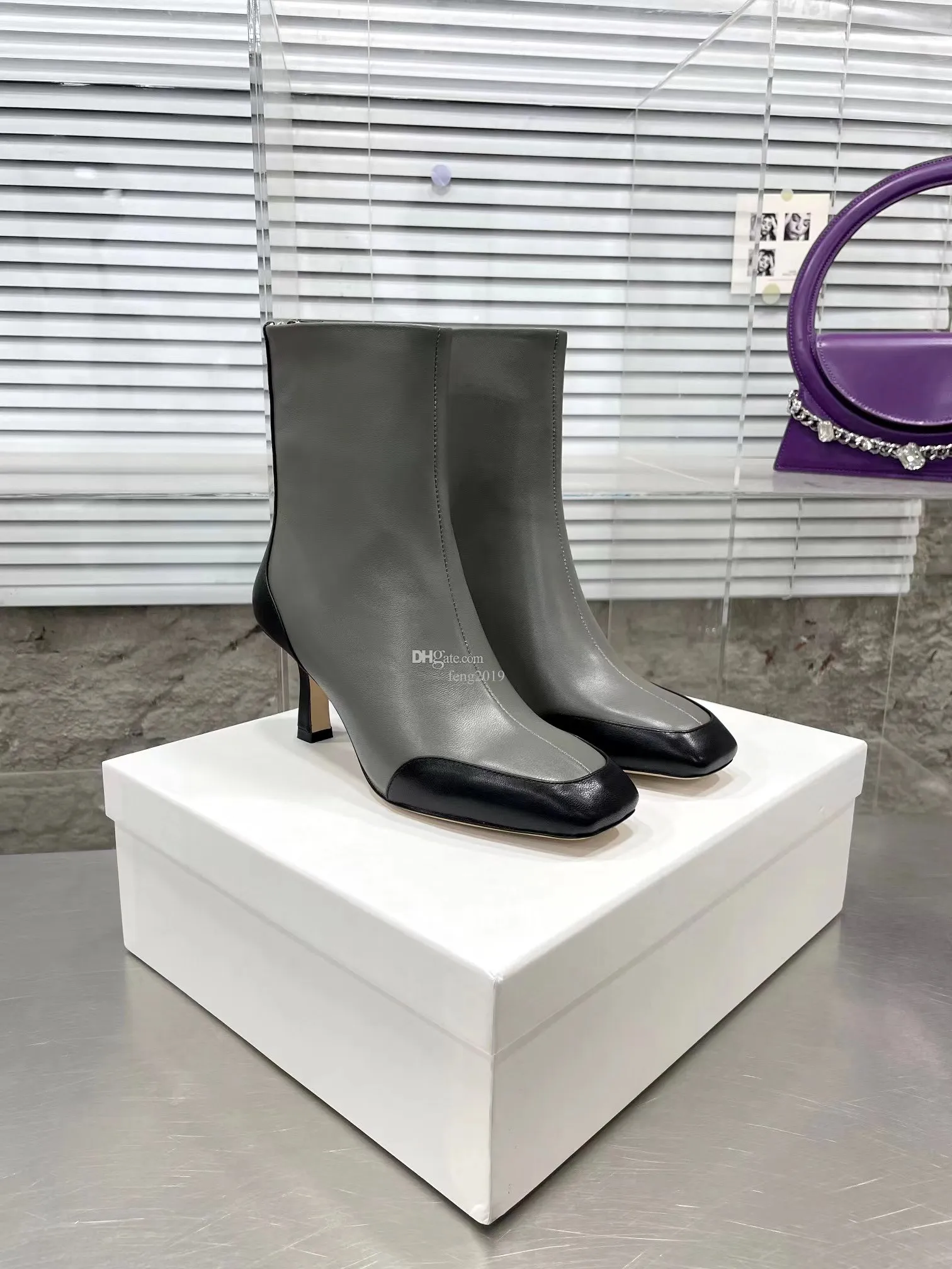 Bottes Martin 100% cuir véritable avec bout carré et fermeture à glissière latérale, bottes courtes noires à la mode gris foncé, tempérament simple, bottines au début du printemps