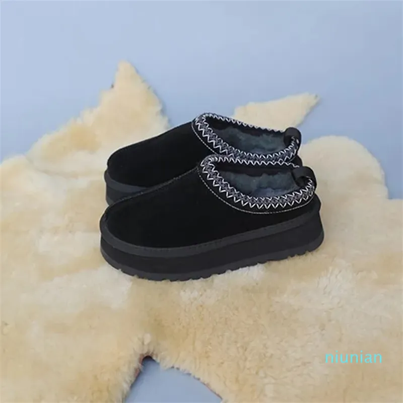 Dames trekkende winterschoenen Bont Dikke zolen Pantoffel klassieke mini-platformlaars flip waterdichte antislip snowboots Bontwol mix comfortabele winter designer laarzen