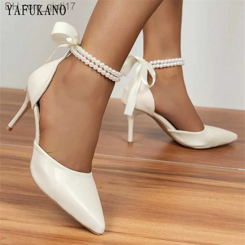 Chaussures habillées Noeud papillon et décoration de perles artificielles Bracelet à talons hauts minces Pompe à bandoulière Chaussures de mariage de fête Coin orteils Talons hauts creux Nouveau Z230804