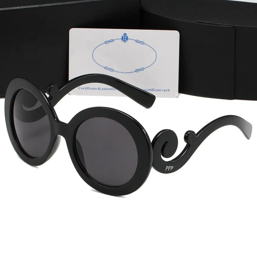 Lunettes de soleil de créateurs de luxe pour femmes Goggle Beach Sun Glasses Small Frame Fashion Quality 5 Color Facultatif 9901