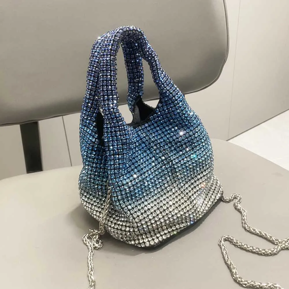 Clutch purse with handle deals