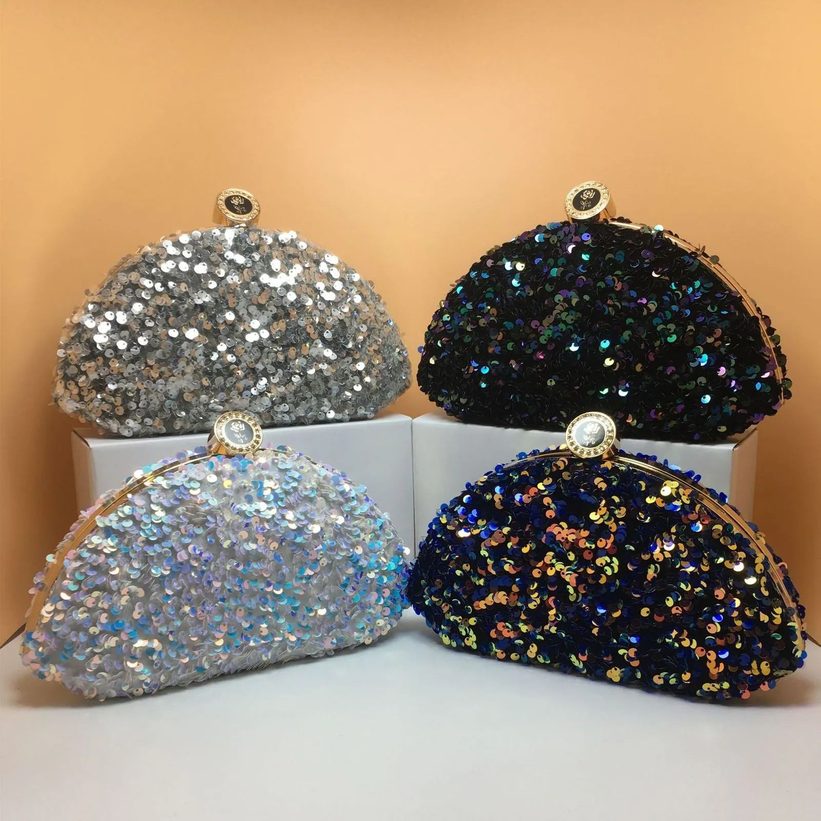 Evening Bags To map the goods to sample processing custom evening handbag format support plate cooperation sequin clutch bag 230803