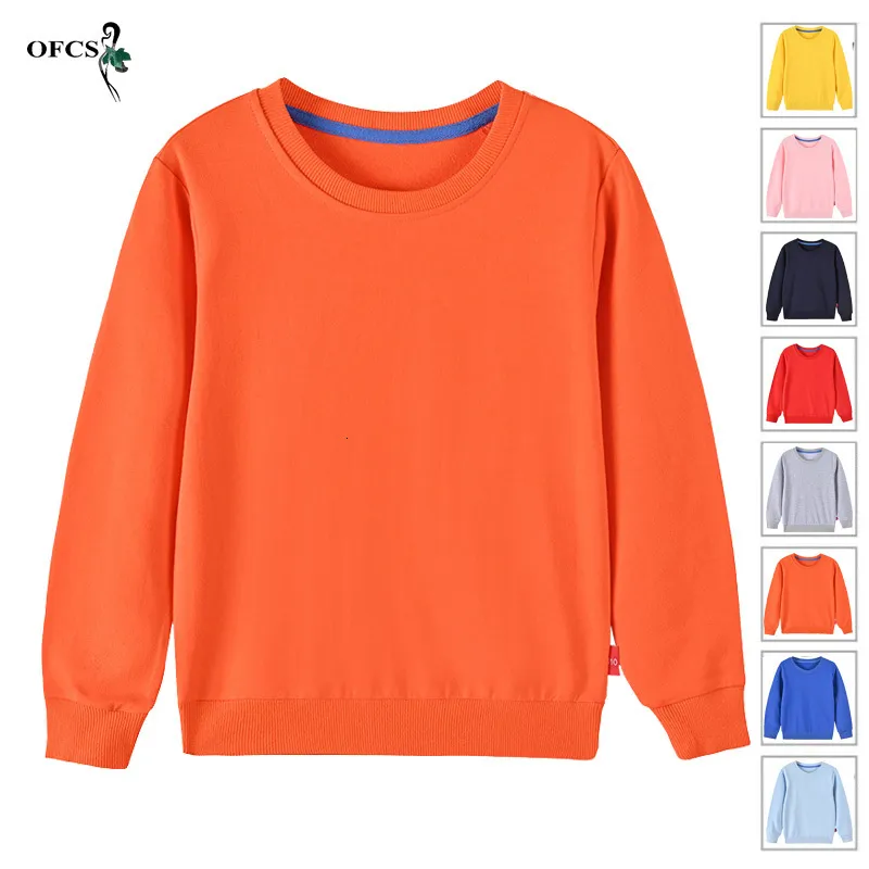 Hoodies Sweatshirts Sonbahar 212 yıl çocukların tepeleri renkli kıyafetler yürümeye başlayan çocuk bebek kızlar kızlar pamuklu gündelik kapüşonlu katı düz sweatshirt 230803